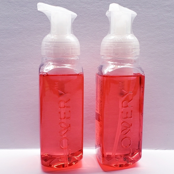 POMEGRANATE & PEACH Gentle Cleansing Natural Moisturizing Foaming Hand Soap(2) - Picture 2 of 7